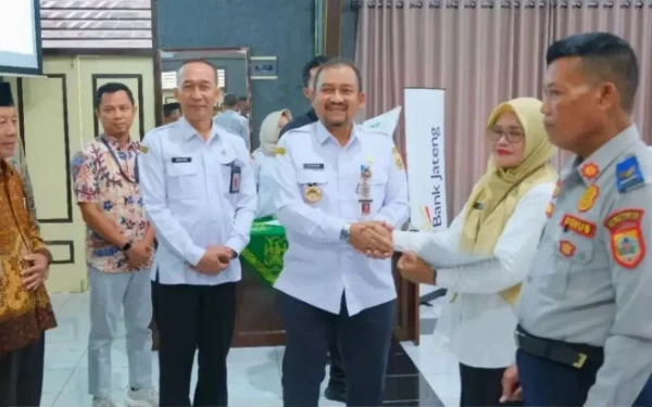 Bupati Pemalang Harap Semangat Pengabdian PNS Tetap Terjaga Meski Masuki Purna Tugas