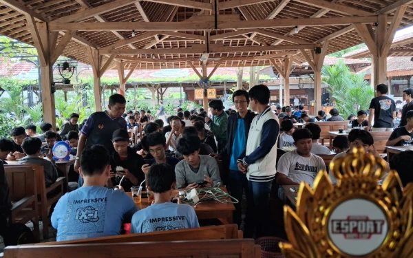 Thumbnail Berita - Jambore E-Sport KNPI Cup Kota Kediri, Wadah Kreasi Milenial Jadi Talenta Potensial