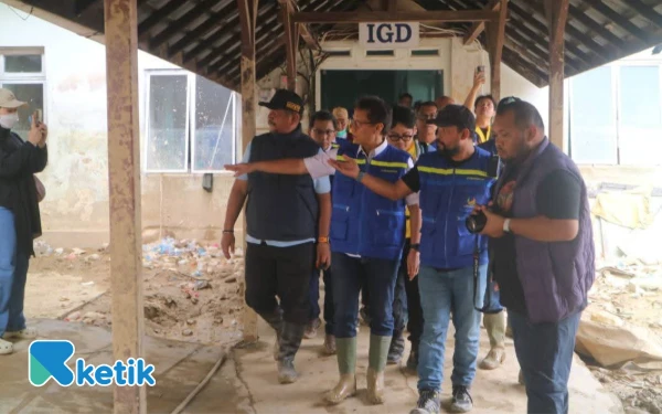 Thumbnail Berita - Bupati Aceh Tamiang Sambut Kunjungan Menkes, Pastikan Layanan RSUD Pulih Total Pascabencana