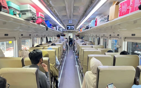 Thumbnail Sikat Diskonnya! KAI Daop 8 Surabaya Masih Sediakan 92 Ribu Tiket Promo 30 Persen untuk Libur Nataru