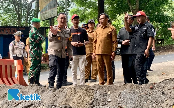 Thumbnail Berita - Wali Kota Batu Putuskan Tutup Sementara Jalur Klemuk Buntut Tabrakan Maut