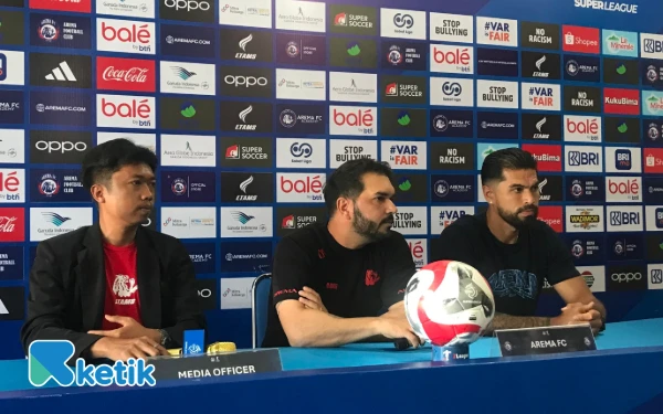 Thumbnail Berita - BRI Super League 2025/2026,  Arema FC Soroti Kokohnya Benteng Pertahanan Persita Tangerang