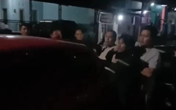 Thumbnail Berita - Ayah di Jember Aniaya Anak Kandung Berusia 4 Tahun Saat Mabuk, Gegara Tak Diberi Uang oleh Nenek