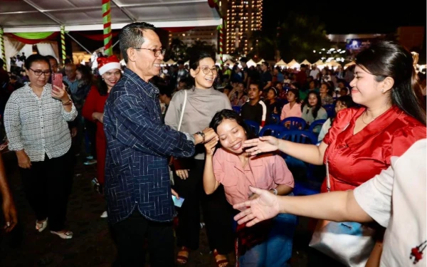 Wali Kota Batam Amsakar Hadiri Natal Oikumene, Ajak Jemaat Jaga Harmoni dan Toleransi