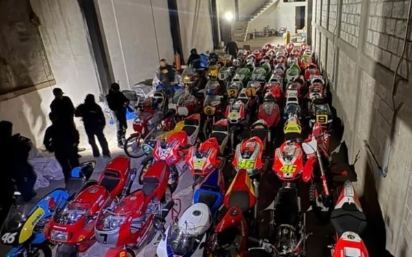 Thumbnail Koleksi Buronan Kakap FBI Bikin Melongo, Ada Motor Balap Rossi hingga Marquez