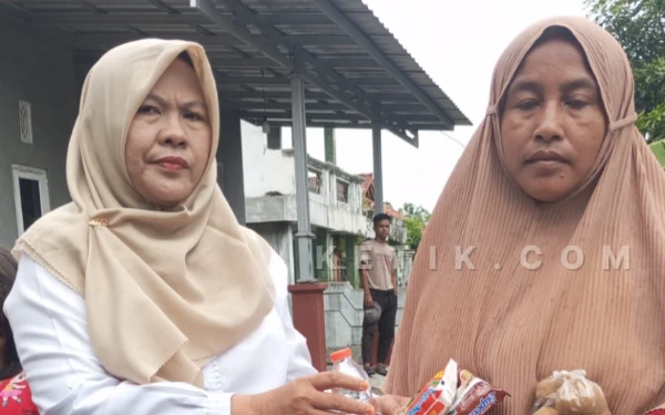 Thumbnail Berita - Kades di Brebes Jemput Bola, ‎Dapat Bantuan Logistik dan Siapkan Dapur Umum Mandiri Antisipasi Banjir Susulan