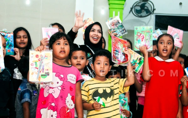 Thumbnail Berita - Bupati Labuhanbatu Masuk Daftar Penerima Anugerah Kebudayaan HPN 2026