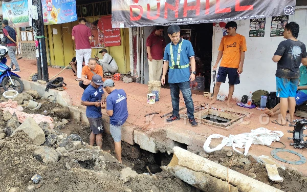Thumbnail Berita - 5 Ribu Pelanggan Terdampak, Perumdam Among Tirto Kota Batu Kebut Perbaikan Pipa di Jalan Brantas