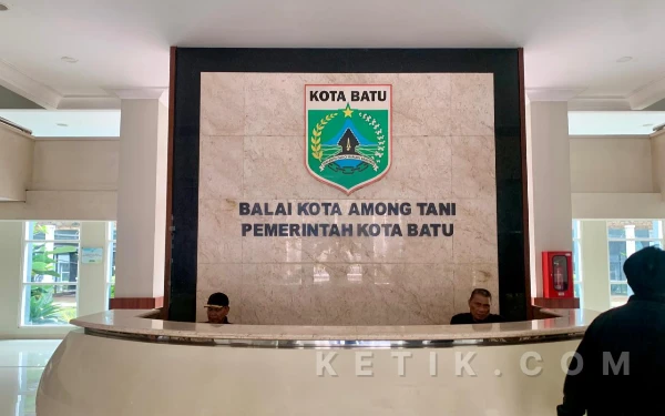 Thumbnail Berita - Disnaker Kota Batu Sosialisasi UMK 2026 Rp3,5 Juta, Sasar 100 Perusahaan