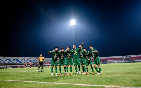 Thumbnail Ungkapan Syukur Uston Nawawi Usai Persebaya Menang 1-0 Lawan Madura United