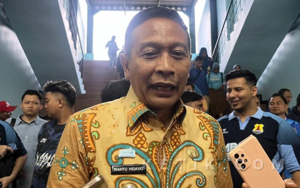 Thumbnail Berita - Hadiri Laga Persema di Liga 4 Jatim, Wali Kota Malang Singgung Kebangkitan Bledek Biru