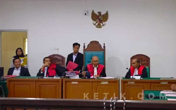 Thumbnail Sidang TPPU Narkotika "Crazy Rich Tulung Selapan", JPU Tegaskan Dakwaan Sah