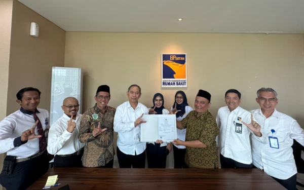 Thumbnail Berita - RSBP Batam Terima Sertifikat Halal, Jadi Rumah Sakit Pertama di Provinsi Kepulauan Riau