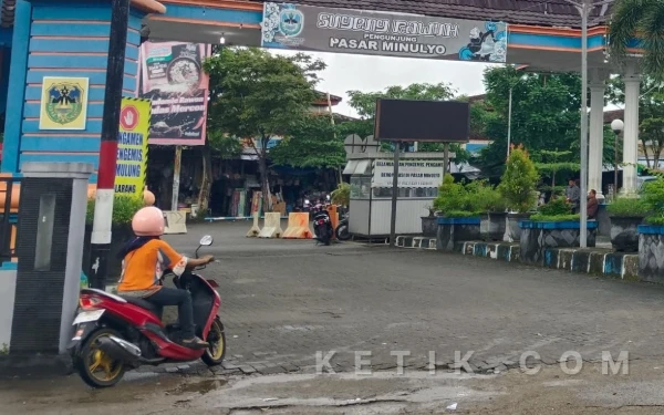 Thumbnail Berita - PAD Parkir di Pasar Minulyo Pacitan Rawan Kebocoran, e-Parkir Masih Tertunda