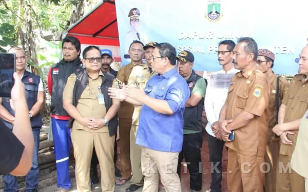 Thumbnail Berita - Wabub Lebak Turun ke Wanasalam, Pantau Banjir dan Salurkan Bantuan Logistik