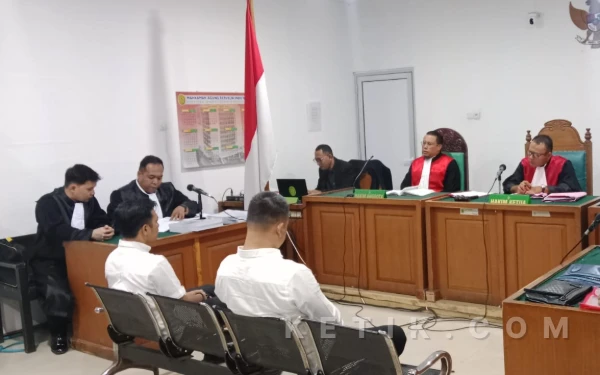 Thumbnail JPU Tuntut Deni–Abdi 1,5 Tahun Penjara, Korupsi Dispora OKU Selatan Rugikan Negara Rp913 Juta