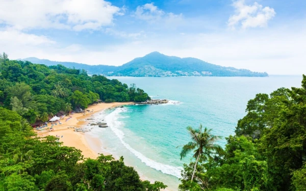 Thumbnail Berita - Deretan Pantai Indah di Lombok, Favorit Wisatawan Lokal dan Mancanegara