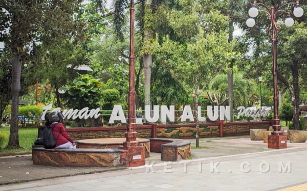 Thumbnail Berita - Diusulkan ke Pusat, Alun-alun Pacitan akan Ditata Ulang dengan Konsep Terintegrasi