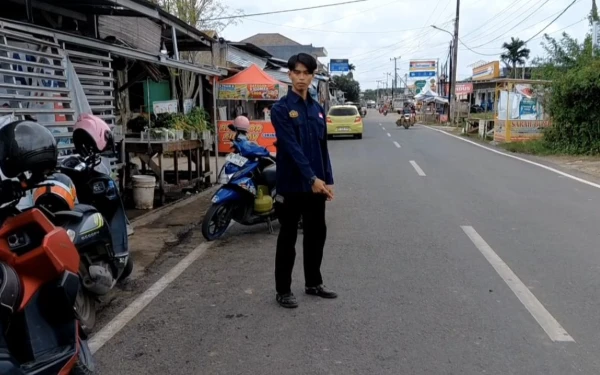 Thumbnail Viral Jambret Milik IRT Beraksi di Gandus Palembang, Korban Terjatuh Usai Kalung Dirampas