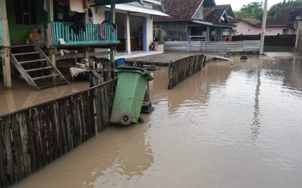 Thumbnail Bencana Hidrometeorologi Masih Mengintai, Data BNPB Banjir Bandang Terjadi di Berbagai Daerah