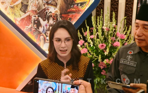 Thumbnail Berita - Masuk Pengurus Kwarda Jatim! Kak Arumi Bachsin Ajak Pramuka Muda Kuasai Teknologi Pertanian Modern