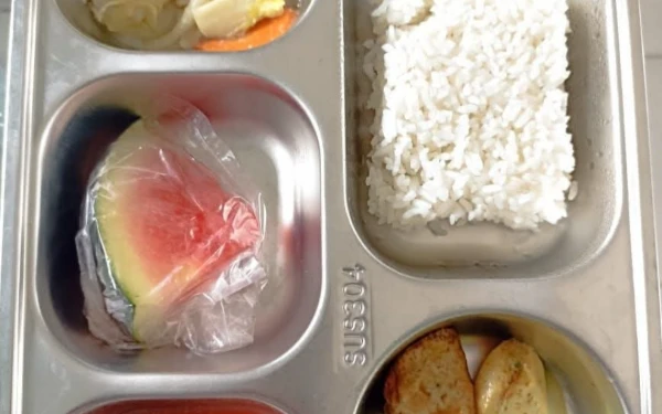 Thumbnail Berita - Skema Insentif BGN Bagi Satuan Pendidikan Penerima Manfaat MBG dari Rp20 Ribu hingga Rp200 Ribu