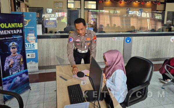 Thumbnail Berita - Polantas Menyapa Jadi Terobosan, Layanan Samsat Bondowoso Makin Cepat dan Ramah