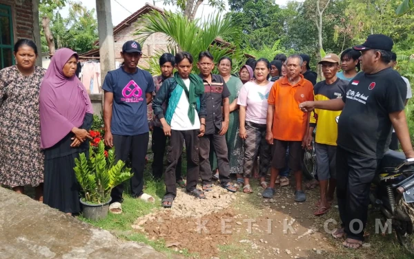 Thumbnail Berita - Konfercab PDI-P Brebes Tuai Kekecewaan, Simpatisan: Aspirasi Dibawah Tak Didengar‎