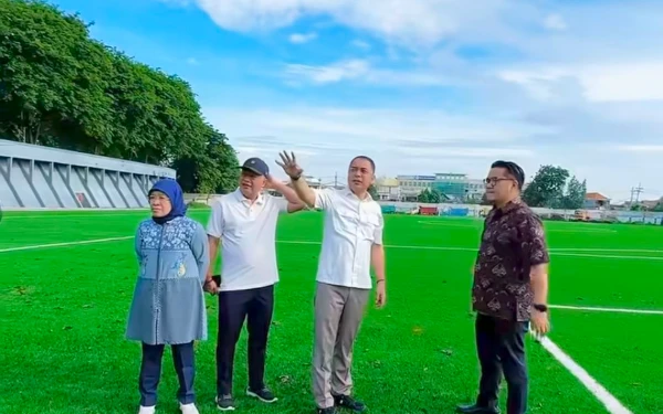 Thumbnail Wajah Baru Lapangan Karanggayam, Eri Cahyadi Ingin Jadikan Pusat Pembinaan Sepak Bola