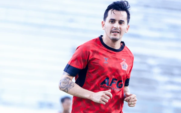 Thumbnail Berita - Gelandang Serang Asal Uruguay Andrian Luna Perkuat Persik Kediri