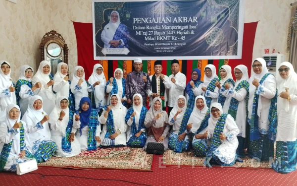 Thumbnail Berita - Ini Pesan Ketua BKMT dalam Peringatan Isra Mikraj di Pendapa Wabup Aceh Singkil