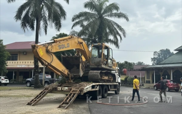 Thumbnail Berita - Polisi Amankan Delapan Penambang Emas Ilegal di Pasaman Barat