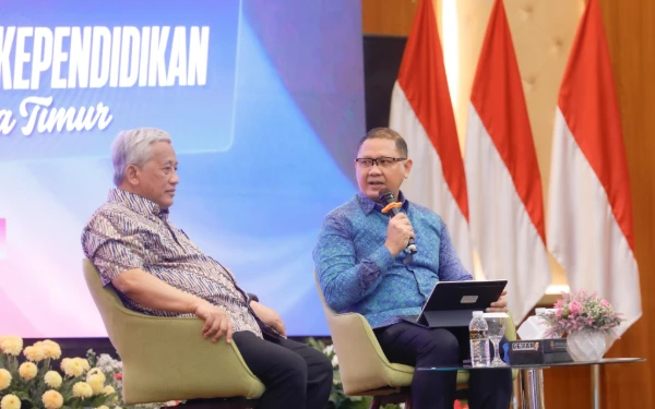 Thumbnail Berita - Bimtek Kepala Sekolah dan Tendik SR se-Jatim! Kadisdik Jadi Moderator, Prof Nuh beri pesan dan puji kepemimpinan Khofifah