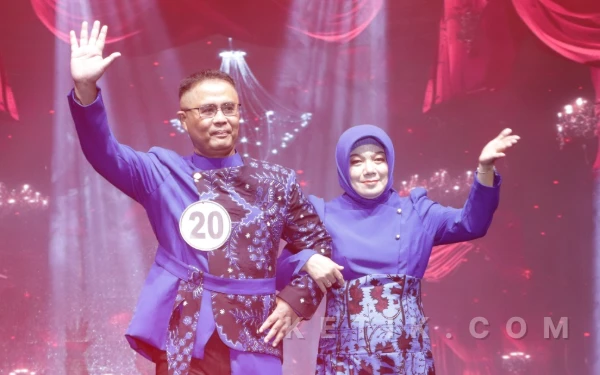 Thumbnail Berita - Kepala OPD dan Istri Pukau Penonton dalam Peragaan Busana di Hari Jadi Ke-348 Brebes