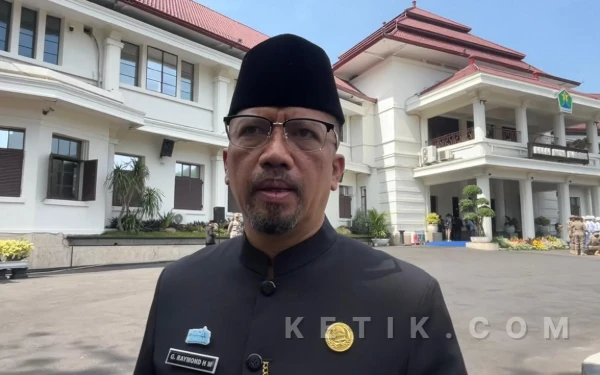 Thumbnail Berita - Revitalisasi Alun-Alun Merdeka Kota Malang Capai 95 Persen, Target Rampung Besok