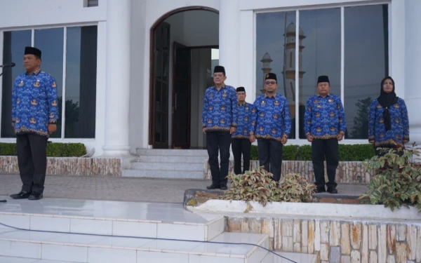 Thumbnail Berita - Wujud Cinta Negara, Pemkab Asahan Tekankan Disiplin Kerja pada Seluruh ASN