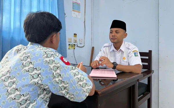 Thumbnail Berita - Inovasi Guru PAI SMAN 1 Turen Kabupaten Malang, Hafalan Sebagai Pembiasaan Membaca Al-Qur'an