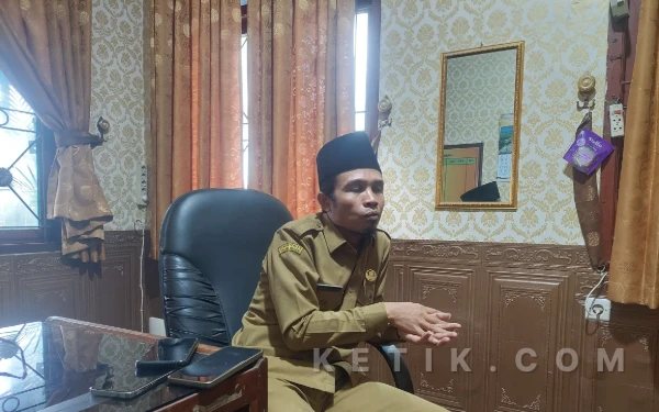 Thumbnail Berita - Viral! SDN 1 Batuporo Timur Tanpa Murid, Disdik Sampang Akui Siswa Hanya Masuk Hari Jumat