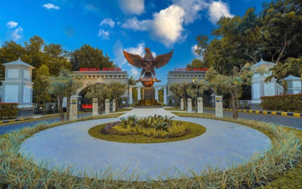 Thumbnail Berita - Universitas Negeri Semarang Resmi Buka Rekrutmen Dosen Tidak Tetap Non-PNS, Simak Kualifikasinya!