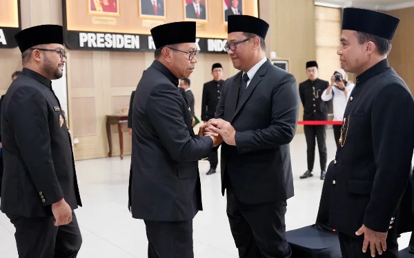 Gebrakan Cak Nur Wali Kota Batu, Ganti Sekda yang Berkuasa 7 Tahun, Dipindah ke Asisten Sekda