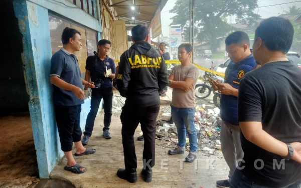 Thumbnail Puslabfor Mabes Polri Olah TKP Kebakaran Rumah dan Tempat Usaha di Pasir Jati Rangkasbitung