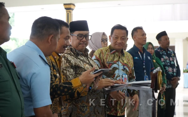 Thumbnail Berita - Pemkab Jombang Luncurkan SPPT PBB-P2 2026, Pembayaran Kini Bisa via QR Code