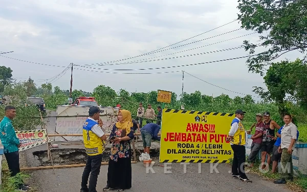 Thumbnail Berita - Jembatan Penghubung Banggle–Sawentar Ambrol, PUPR Blitar Gerak Cepat Siapkan Penanganan Darurat