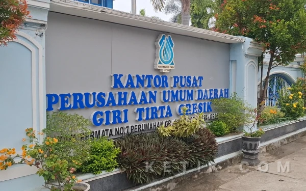 Thumbnail Berita - PDAM Gresik Babak Belur, DPRD Soroti Kerugian dan Utang Membengkak Rp190 Miliar