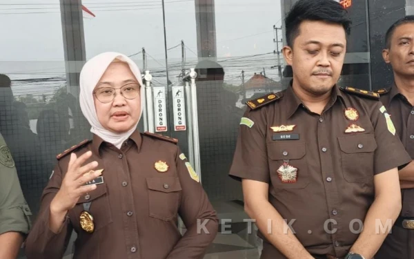 Thumbnail Berita - Kajari Sampang Dilaporkan ke Satgas 53 Kejagung Terkait Penanganan Kasus BLUD RSUD