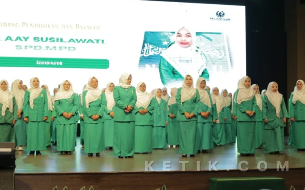 Pelantikan 57 Pengurus PC Fatayat Kabupaten Bandung Dihadiri 1.000 Kader