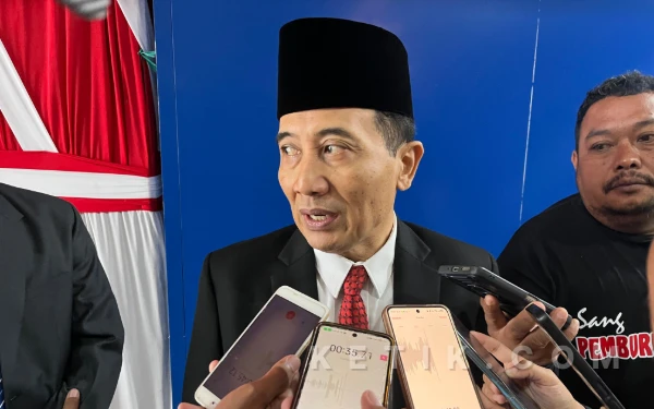 Thumbnail Berita - SDN Batuporo Timur 1 Jadi Sorotan, Sekda Sampang Ancang-Ancang Tindak ASN dan Disdik