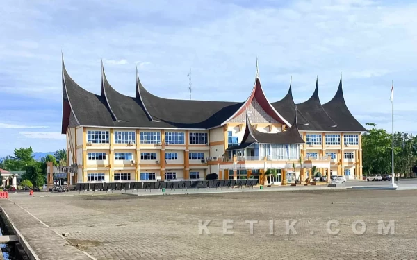 Thumbnail Berita - Silpa Puluhan Miliar di Pasaman Barat Jadi Sorotan, Ini Penjelasan BPKAD