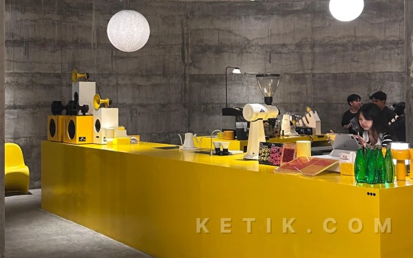 Thumbnail Industrial dan Nature Menyatu, Ooostereo Cafe di Kabupaten Malang Jadi Destinasi Nongkrong Baru