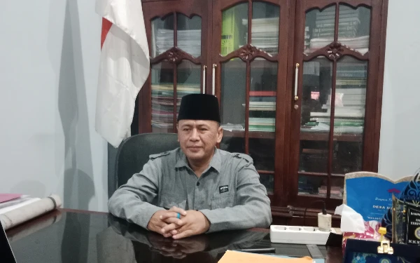 Thumbnail Berita - Kades Melirang Klarifikasi Sengketa Lahan 116 Hektare dengan PT BIP, Warga Masih Menolak